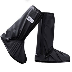 NWT Black Waterproof Rain Boot Shoe Cover with reflector (1 Pair) Medium